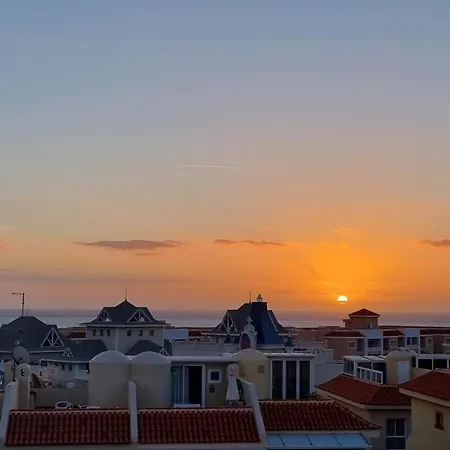 Daire Ocean & Golf Vista Retreat *