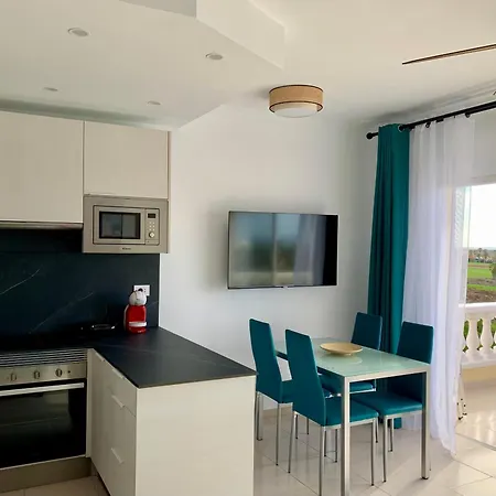 Daire Ocean & Golf Vista Retreat